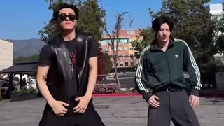 روز شما برای کوچلا با جی و سونگهون...D_2