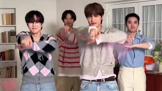 چالش Kawaii Dakejya Damedesuka توسط اکسو