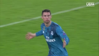 گل آکروباتیک کریستیانو رونالدو به یوونتوس در لیگ قهرمانان اروپا ۲۰۱۸