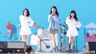 اجرای آیو  good day./ you and I /Friday. / meaning of you by iu
