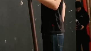 اندرس موهلاچ(بازیگر نقش کیفر در سریال جواهر بخش ای)