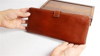 معرفی و آنباکس کیف دسته چک چرم طبیعی مدل D103 از برند چرم آتریس