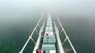 ۷ پروژه‌ عجیب چین که دنیا رو شگفت‌زده کرد! : چین مالک عجیب‌ترین سازه‌های جهان