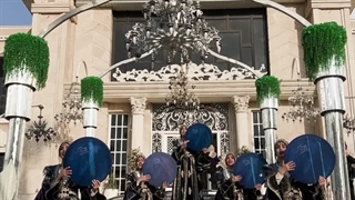 آهنگ زیبا در وصف دختر با گروه دفنوازی دختران آوا 09120190768