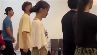 شوخی جی جی با روری در پشت صحنه ی سریال جواهر بخش ای