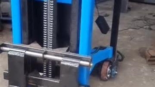 استاکر تمام برقی بالابر ایران 09120982953