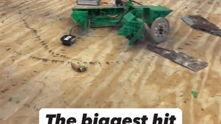 ربات جنگجو که زیر یک ثانیه حریفو نابود کرد