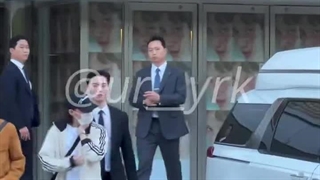 ماشین بکهیون روشن میشه ،واکنش جمعیت:واااااااااااو