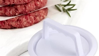 همبرگر زن دستی