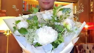 گل برای گل... آپدیت جدید اینسونگ...دخترا روزتون مبارک:))))