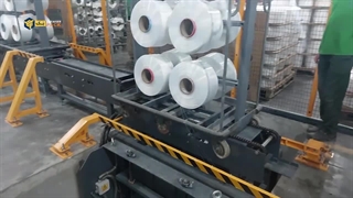 طراحی، ساخت و نصب *خط بسته‌بندی و استرچ‌پیچی دوک نخ*، سفارشی‌سازی شده برای مجموعه صنعتی پلی‌اکریل ایران.