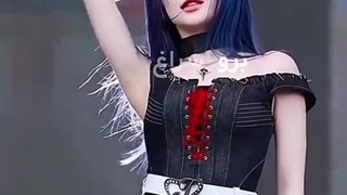 فک کن تموم ایدلای کیپاپ این اهنگو باهم میخوندن.