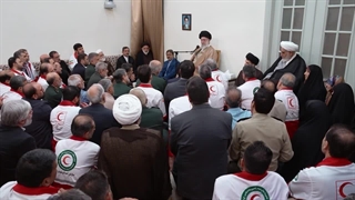 بیانات رهبر معظم انقلاب در دیدار دست‌اندرکاران کنگره شهدای امدادگر 1404/2/24