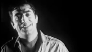 ایرج، فردین، ترانه‌ «دوستی» در فیلم «کوچه مردها»