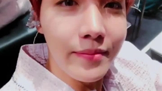 (Jhope on tiktok (Macau Macau