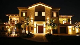 چرا ویلاهای مازندران برق دارند، اما کارخانه‌ها در تاریکی‌اند؟