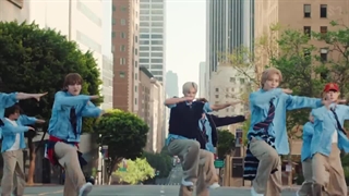 موزیک ویدیو Fly up از RIIZE