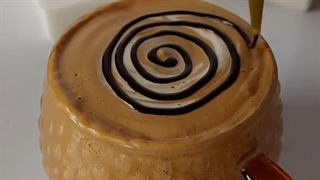 دالگونا کافی گرم عسلی