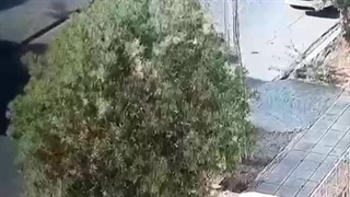 لحظه ربودن یک روحانی در ایرانشهر