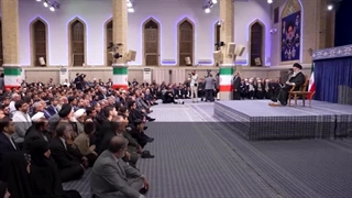 مراسم بزرگداشت شهید دکتر رئیسی و همراهان در دیدار با رهبر معظم انقلاب - خط دیدار