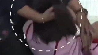 اتفاقات ناگواری که در پخش زنده برای یکی از کی پاپ های رخ داد