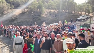 تشییع با شکوه 32 شهید دفاع مقدس در روستای دولتو آذربایجان غربی