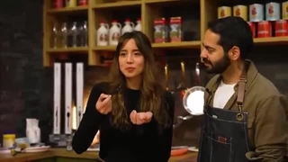 مسابقه آشپزی با داوری میا!!؟ (کومان)