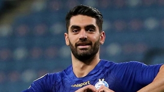 بیوگرافی علی کریمی بازیکن استقلال