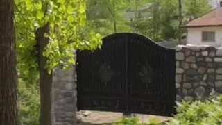 درب فلزی فرفورژه لاله در تنکابن