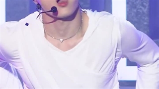 فنکم جی اجرای اهنگ bad desire در music core