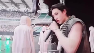 اجرای کامل اهنگ Escape از هیونجین و بنگ چان دوربین اصلی>>>