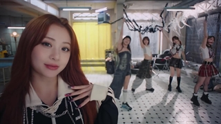LE SSERAFIM (르세라핌) 'DIFFERENT' OFFICIAL MV