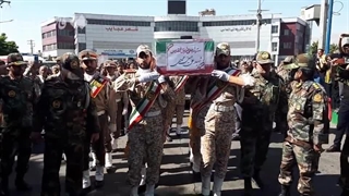 تشییع پیکر سرتیپ ارتش علی حسین محمدی در شهرستان بروجرد !!