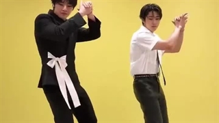 آپدیت تیک تاک ژاپنی با آی ان و هان با چالش"Hollow"