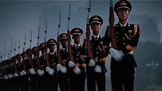 سربازی مردان در چین ( چقدر هماهنگ....مثل خط کش ان.)