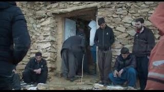 درخت گردو کمدی درام مهران مدیری پیمان معادی بانمایش‌آنلاین