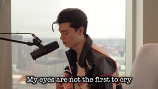 اجرای HOPELESSLY DEVOTED TO YOU توسط ELLIOT JAMES REAY