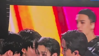 ی چهارتا برادریمون نشه؟...منو و اون چارتا برادر...اخرم منو میکشن ببینید کی گفتم :