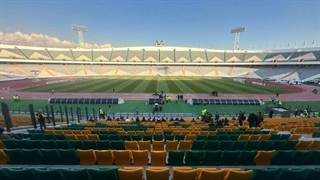 در ورزشگاه تختی بازی نمی‌کنیم