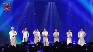 اجرای آهنگ های INTRO+BAD DESIRE +MENT+ HELIUM انهایپن در GAYO DAEJEON 2025