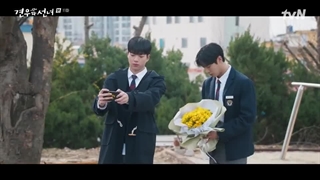 عاشق و دلباخته قسمت ۱۱ با زیرنویس فارسی و کیفیت بالا