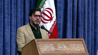 تلاوت استاد حامد شاکرنژاد در بزرگداشت شهدای جنگ 12 روزه محضر رهبر انقلاب