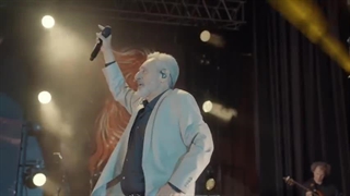 Ebi - Harighe Sabz & Badbin "The Love Project" Live in Istanbul