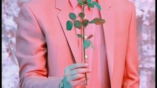 این شاخه گل تقدیم به تو با عشق ❤️