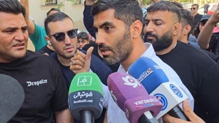 هواداران معترض پرسپولیس صحبتهای محمد انصاری را قطع کردند!
