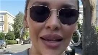 وقتی میری خارج میفهمی چرا جمهوری اسلامی بعضی مسائل فرهنگی رو خط قرمز قرار داده   +خوب گوش بدید به حرف های این خانوم