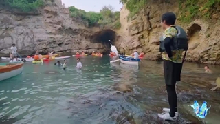 اینو دیدم هنوز دارم میخندم از دست لیو یونینگ (کپشن ترجمش هست)❤️