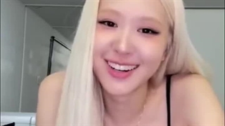 آهنگ جنتلمن ساسی با صدای لیسا و رزی