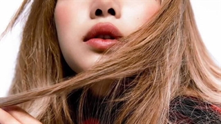 لیسا برای مجله ماری کلر کره روی جلد نسخه ویژه مجله~