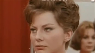 واییی چقدر خوشگل فارسی حرف میزنه>>>>>عاشقشم